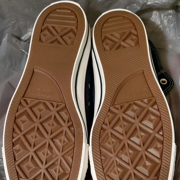 NWT Converse Sneakers - Picture 5 of 6